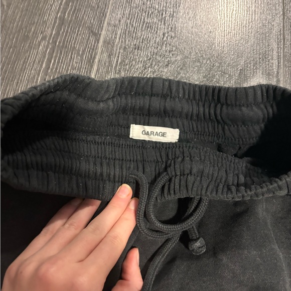 Extra small black sweatpants from garage - Picture 3 of 3